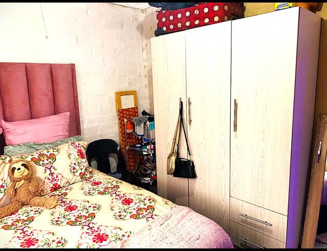 2 BEDROOM HOUSE FOR SALE IN TSHEPONG